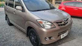 Sell Beige 2009 Toyota Avanza in Caloocan