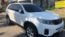 White Kia Sorento 2015 for sale in Automatic