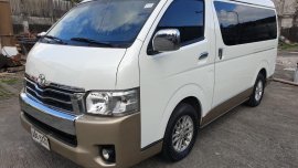 Sell Pearl White 2016 Toyota Hiace in Pasig