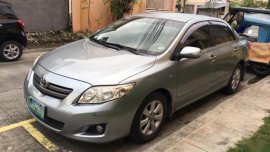 Selling Silver Toyota Corolla 2010 in Manila