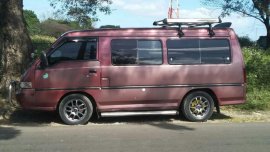 Selling Pink Hyundai Grace 0 in Manila