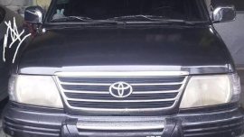 Sell Black 2002 Toyota Revo in Marikina
