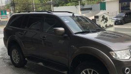 Selling Grey Mitsubishi Montero 2013 in Manila