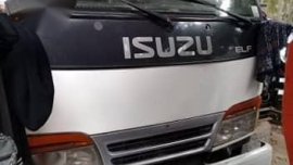 Selling White Isuzu Elf 2003 in Manila