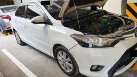 Pearl White Toyota Vios 2015 for sale in Automatic