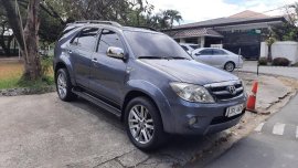 Selling Grey Toyota Fortuner 2006 in Manila