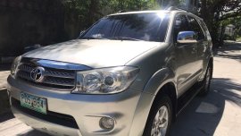 Sell Silver 2011 Toyota Fortuner in Manila