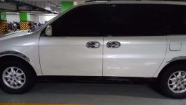 Pearl White Kia Carnival 2007 for sale in Automatic