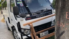 Selling Isuzu Nhr 2017 in Manila