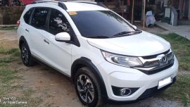 White Honda BR-V 2017 for sale in Automatic