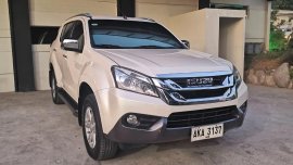 Selling Beige Isuzu Mu-X 2015 in Quezon City