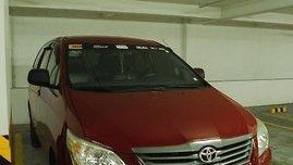 Red Toyota Innova 2013 for sale in Quezon City 