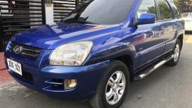 Blue Kia Sportage 2007 at 114000 km for sale 