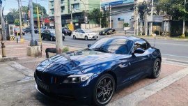 Selling Blue Bmw Z4 2014 at 22000 km