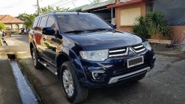 Sell Blue 2015 Mitsubishi Montero Sport at 55170 km