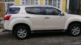 White Isuzu Mu-X 2016 for sale in Marikina