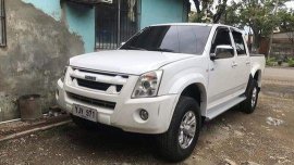 Sell White 2010 Isuzu D-Max Manual Diesel 
