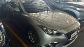 Selling Silver Mazda 3 2015 in Quezon City
