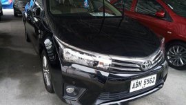 Selling Black Toyota Corolla Altis 2015 in Las Pinas 
