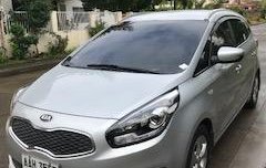 Silver Kia Carens 2016 for sale in Automatic