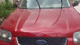Selling Red Ford Escape 2006 Automatic Gasoline 