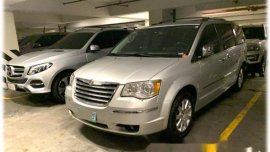 Silver Chrysler Town And Country 2010 Automatic for sale 