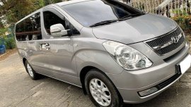 Selling Silver Hyundai Grand starex 2014 in Quezon City