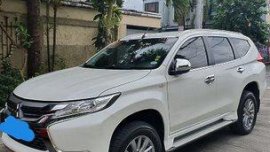White Mitsubishi Montero Sport 2018 at 21000 km for sale 