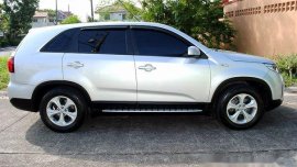 Sell Silver 2013 Kia Sorento in Meycauayan 