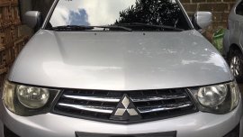 Selling Silver Mitsubishi Strada 2010 in Pulilan