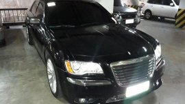 Sell Black 2013 Chrysler 300c at 23000 km