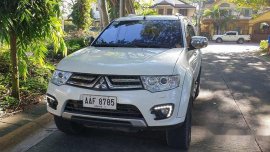 Sell White 2015 Mitsubishi Montero Sport at 96500 km