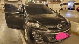 Black Mazda Cx-7 2011 at 60000 km for sale 