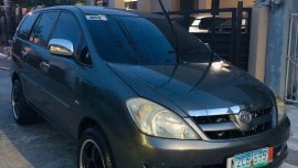 Selling Toyota Innova 2005 in Paranaque 