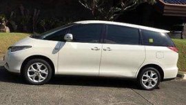 White Toyota Previa 2007 at 95289 km for sale