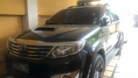Selling Black Toyota Fortuner 2013 in Manila