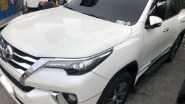 White Toyota Fortuner 2018 for sale in Automatic