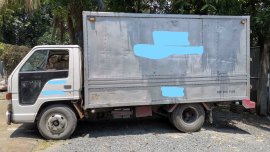 2005 Isuzu Elf 3.6L MT Diesel