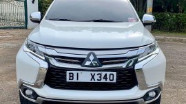 White Mitsubishi Montero sport 2018 for sale in Imus