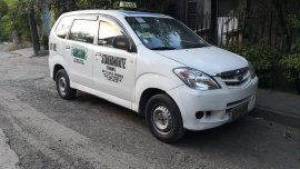 Sell 2009 Toyota Avanza in Manila