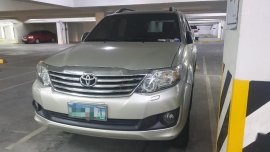 Pearlwhite Toyota Fortuner 2012 for sale in Mandaluyong City