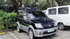 Selling Mitsubishi Adventure 2004 in Binan 