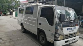 Isuzu Elf 2009 for sale in Manila