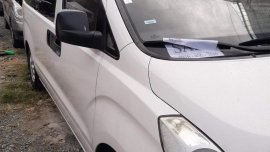 Sell White 2005 Hyundai Accent in Manila