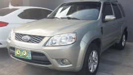 Sell Silver 2012 Ford Escape in Mandaluyong