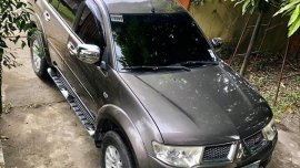 Selling Grey Mitsubishi Montero sport 2013 in Cabanatuan