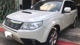 Pearlwhite Subaru Forester 2010 for sale in San Juan