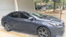Sell Grey 2017 Toyota Corolla altis in Quezon City