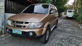 Sell Beige 2006 Isuzu Crosswind in Manila