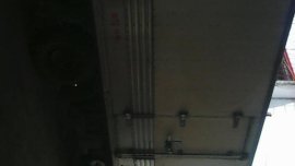 Selling Silver Isuzu Elf 1998 in Quezon City